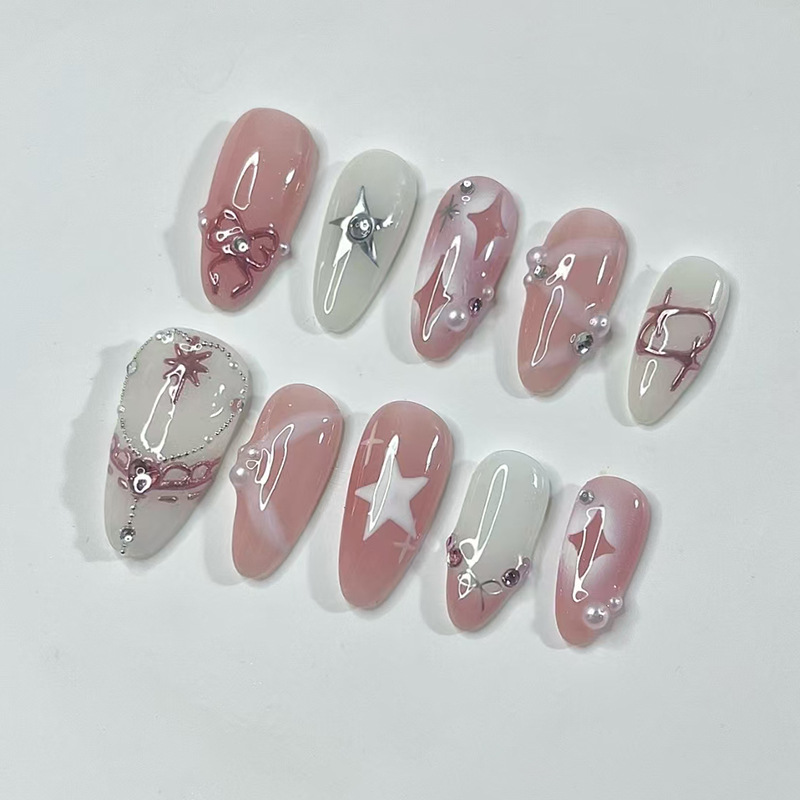 24 Stuks Korte Amandel Nagels  - Nail Art French Nails recensie en prijs