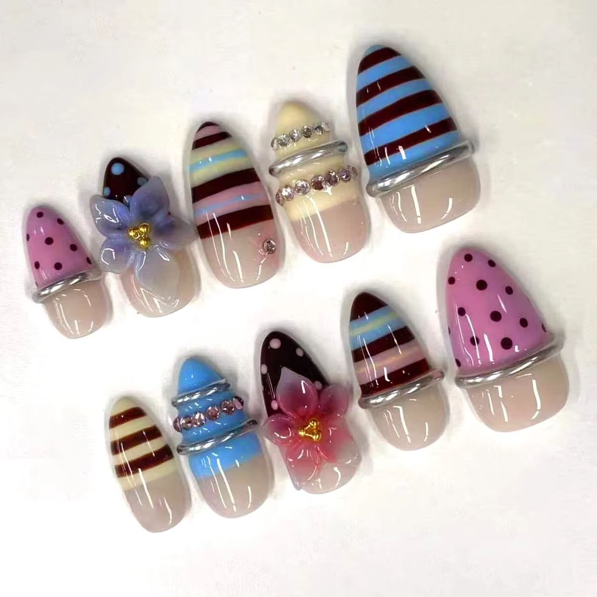 24 stuks amandelvormige opzetn - Nail Art Red Wine Cat Eye recensie en prijs